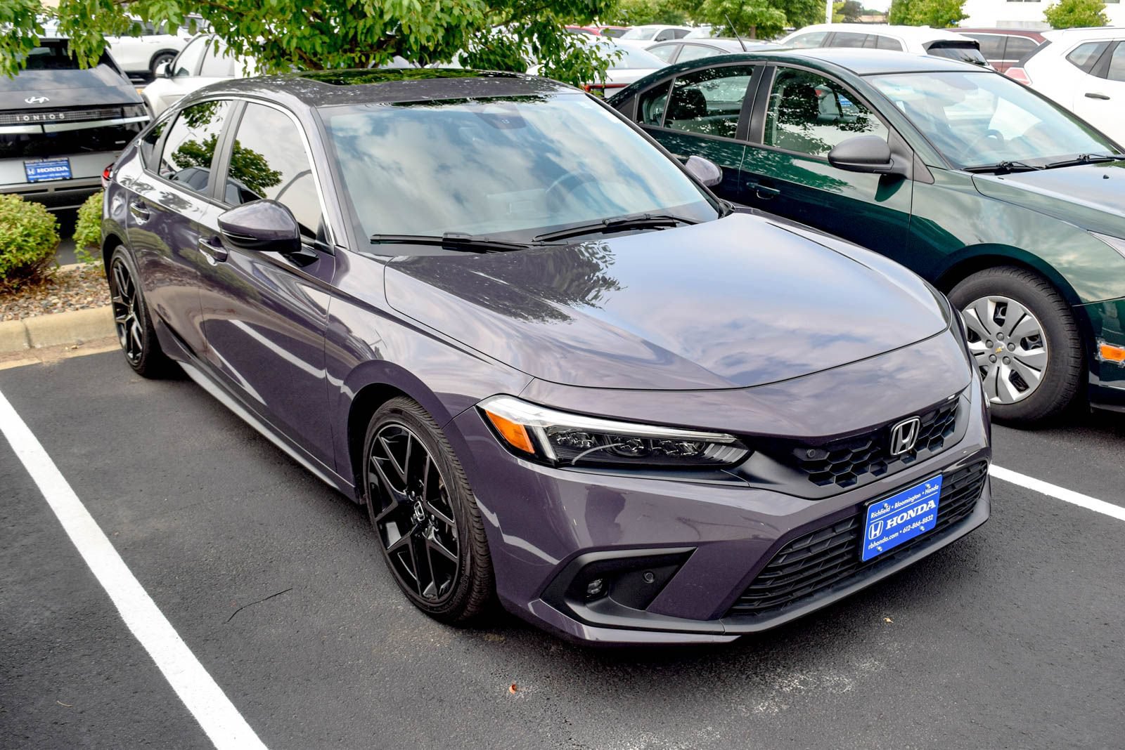 Used 2024 Honda Civic Sport Touring image 4