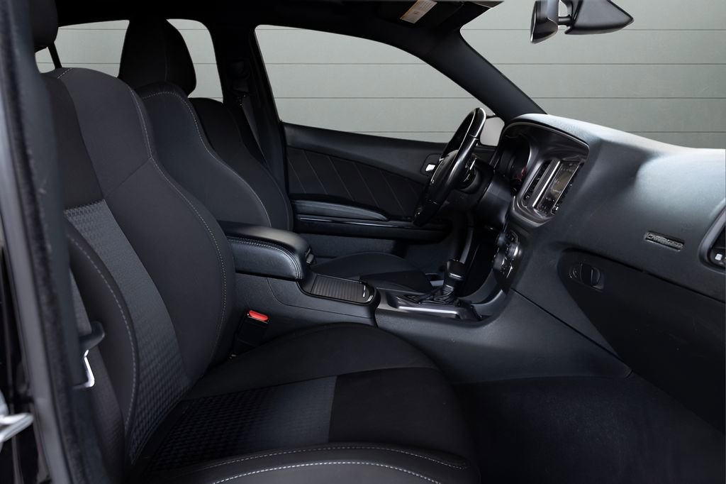 Used 2022 Dodge Charger GT w/ Blacktop Package RWD image 81