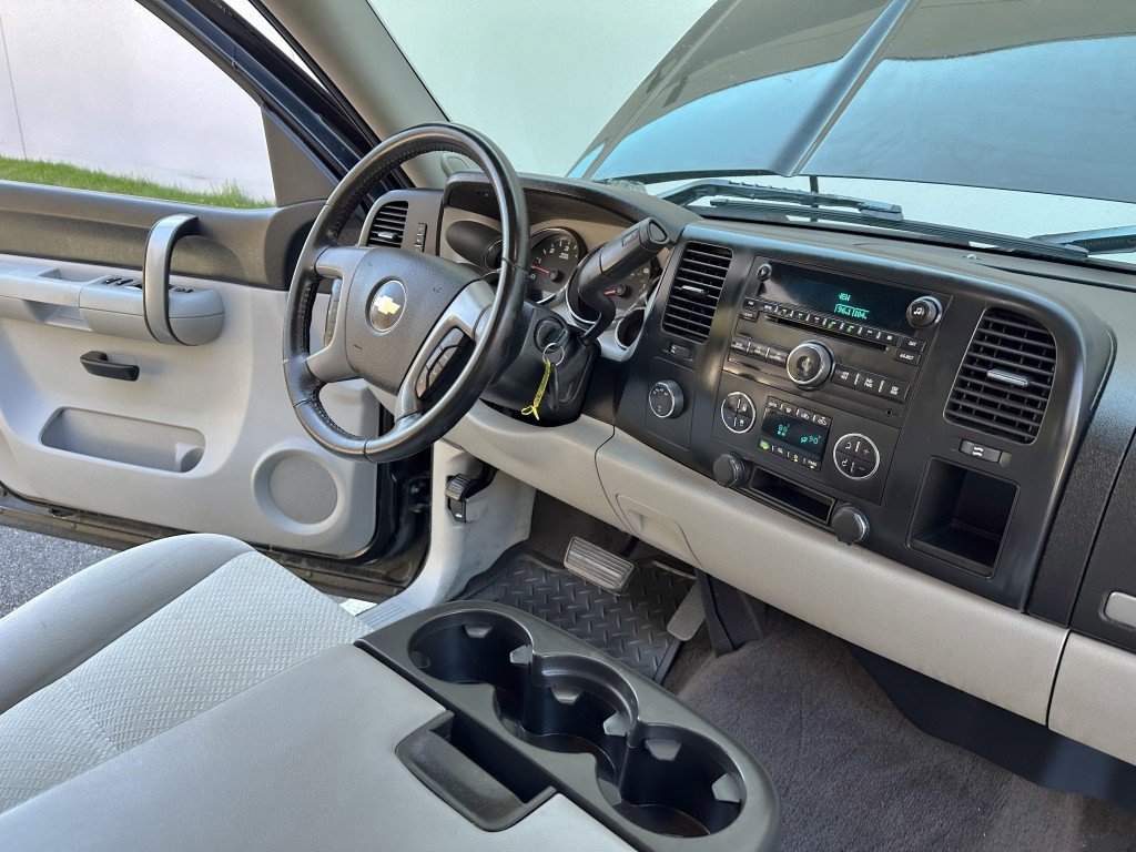 Used 2008 Chevrolet Silverado 1500 LT w/ All Star Edition image 30