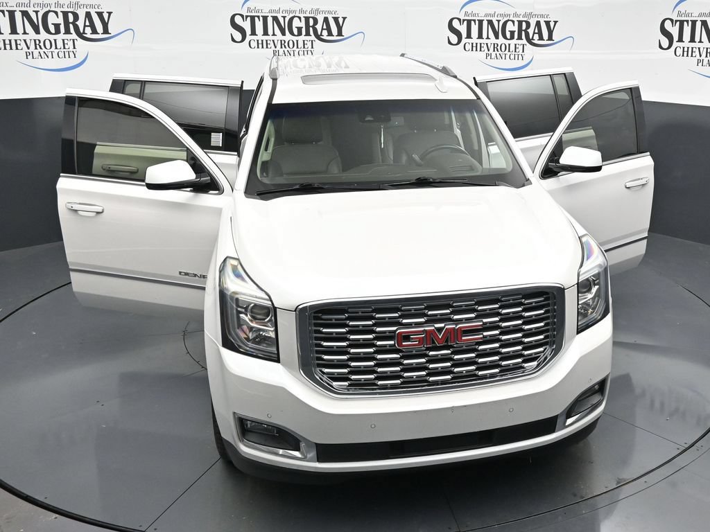 Used 2020 GMC Yukon XL Denali w/ Enhanced Security Package RWD image 34