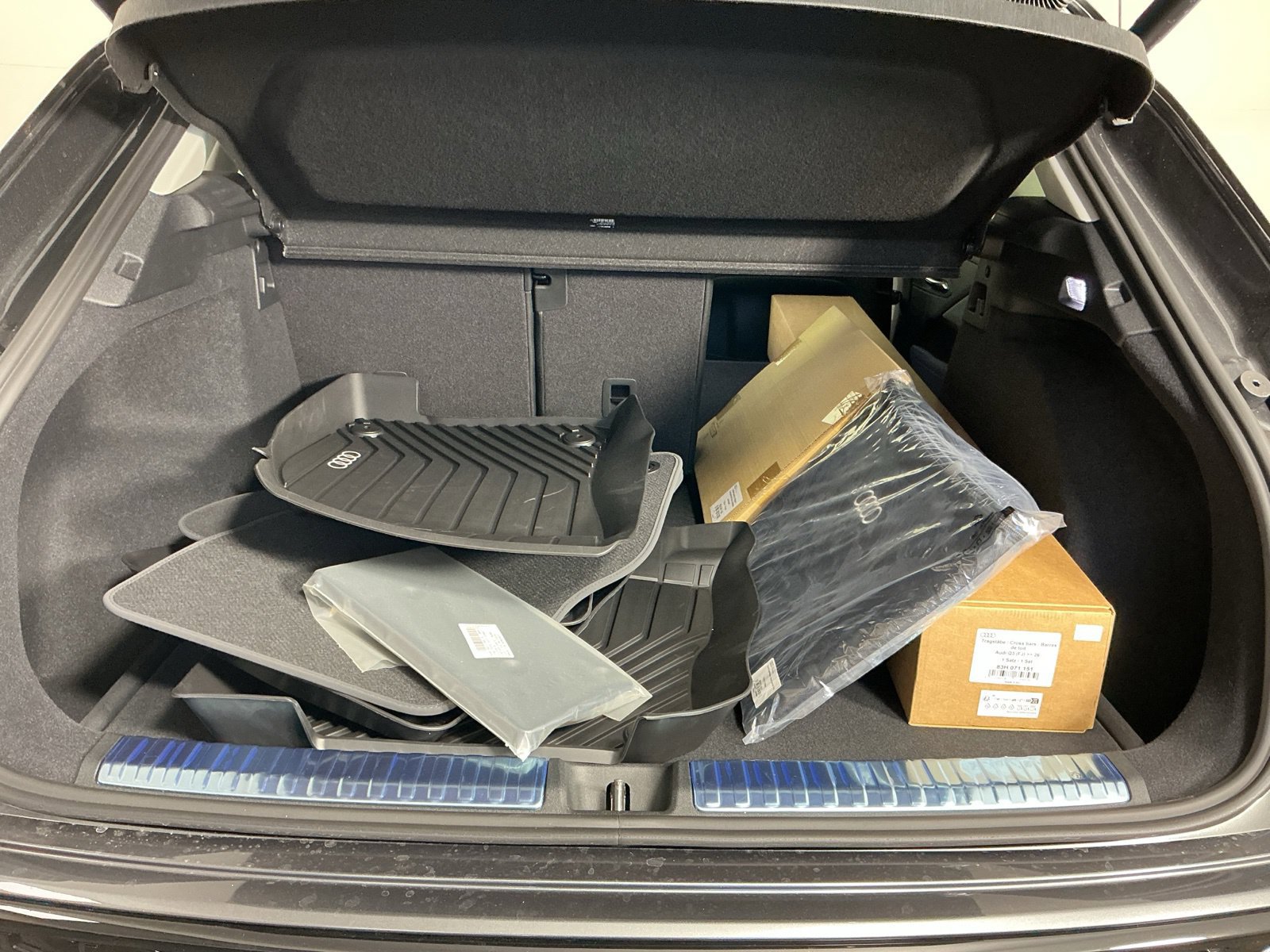 New 2026 Audi Q3 quattro 2.0T AWD/4WD image 16