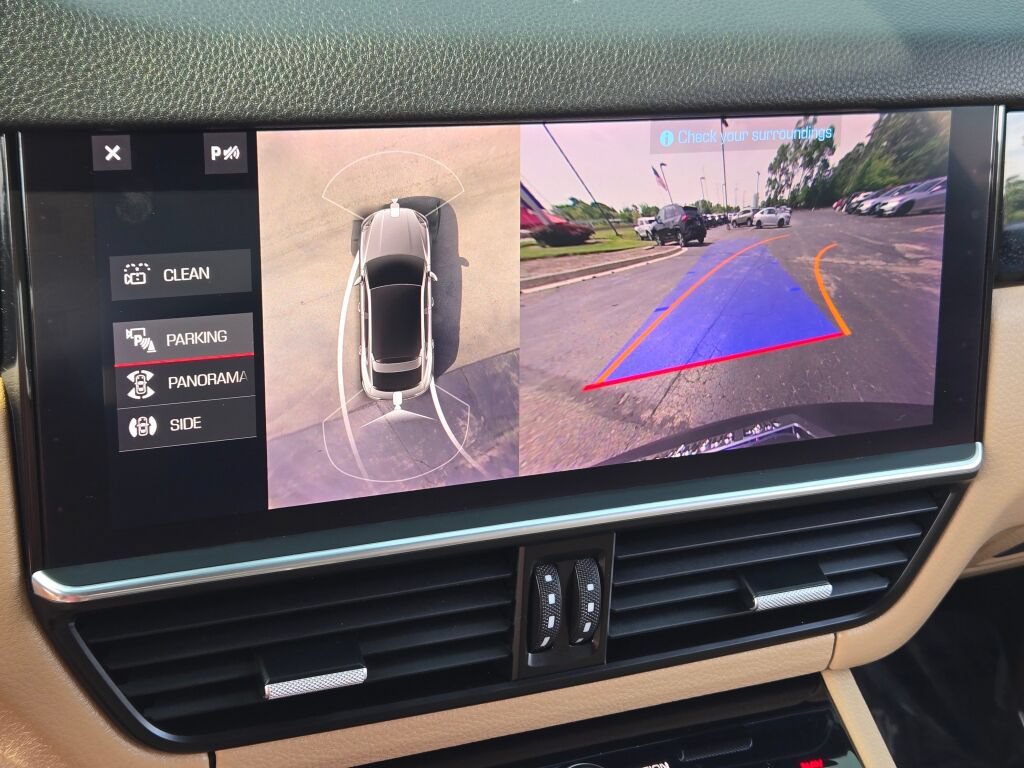 Used 2021 Porsche Cayenne S AWD/4WD image 37