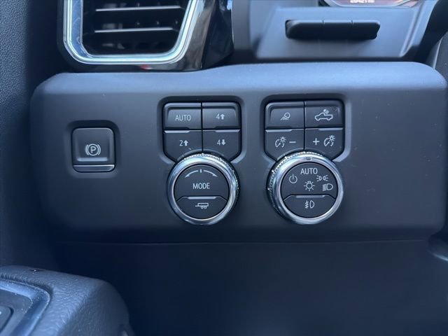 Used 2024 GMC Sierra 2500 Denali w/ Denali Reserve Package image 29