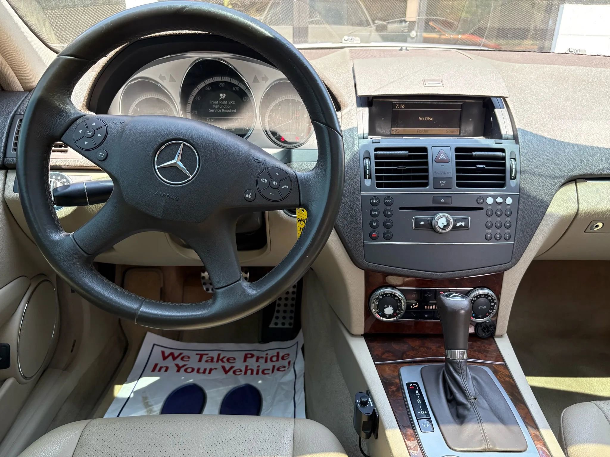 Used 2010 Mercedes-Benz C 300 Sedan image 24