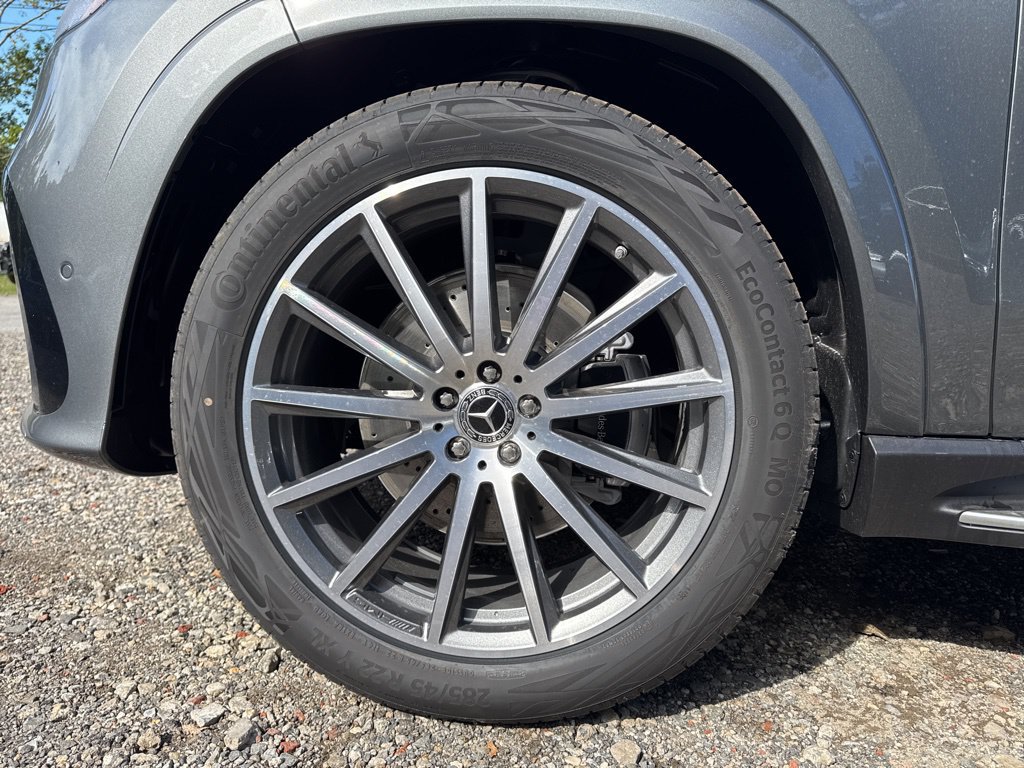 New 2026 Mercedes-Benz GLS 580 4MATIC image 13