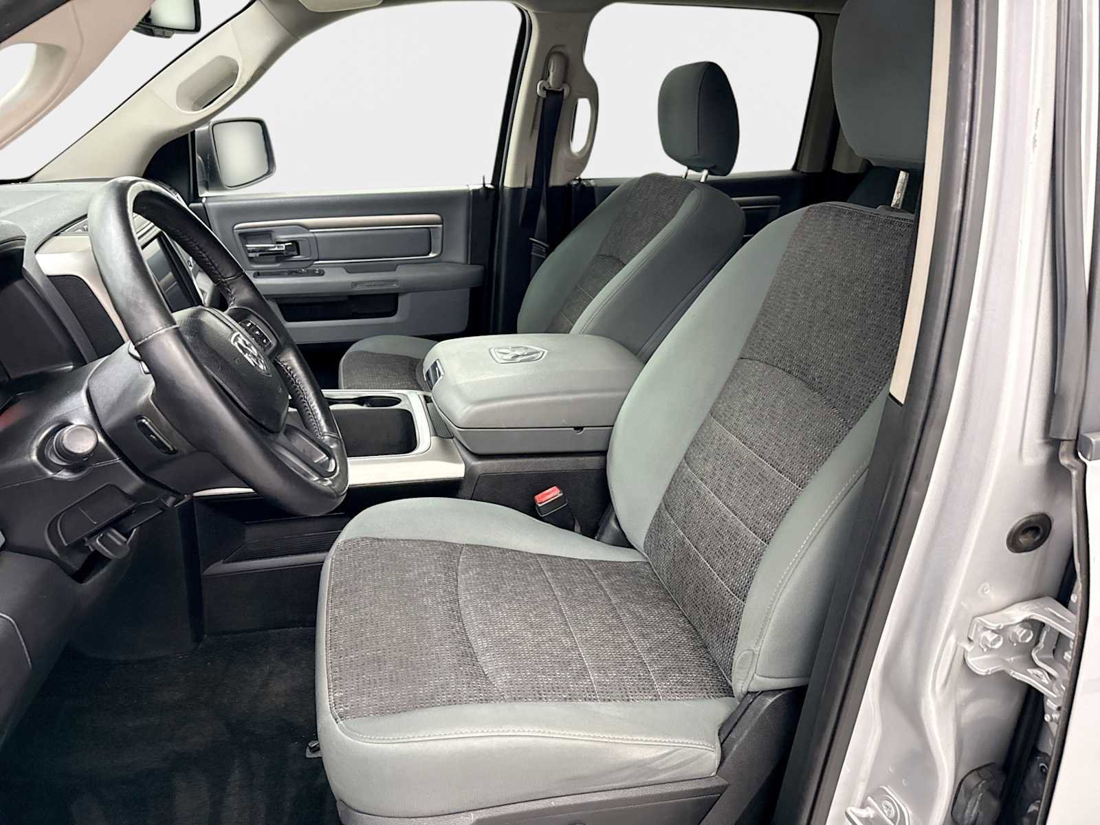 Used 2017 RAM 1500 Big Horn AWD/4WD image 19