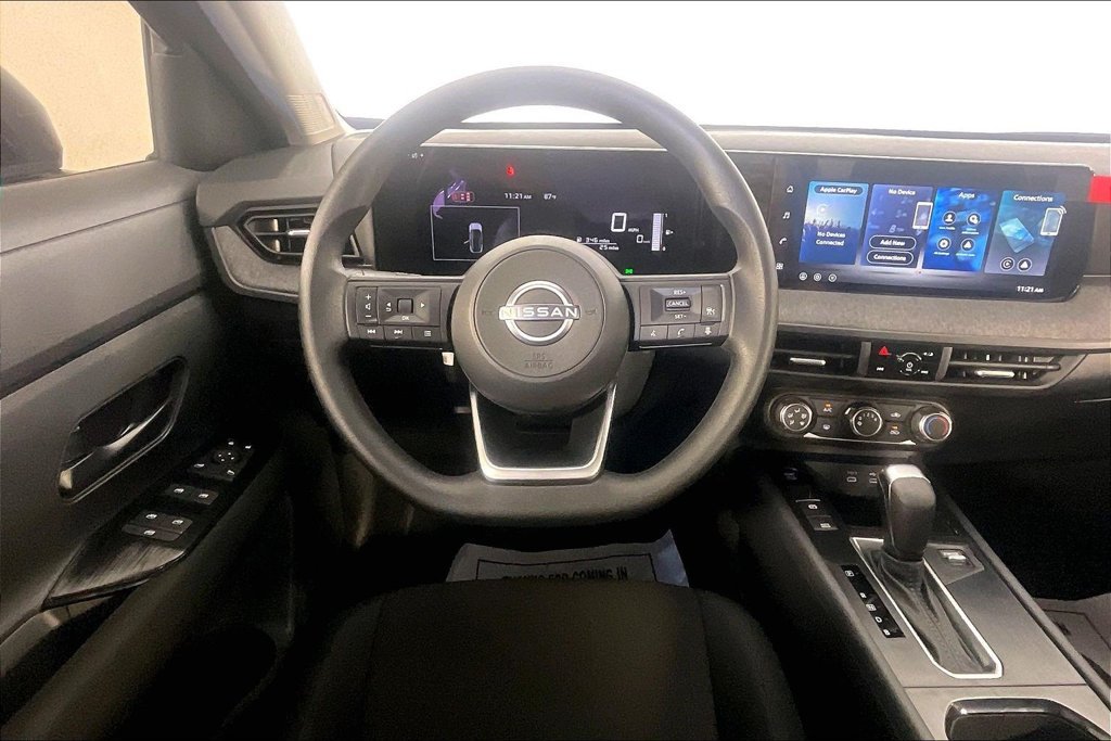 New 2027 Nissan Kicks S FWD image 17
