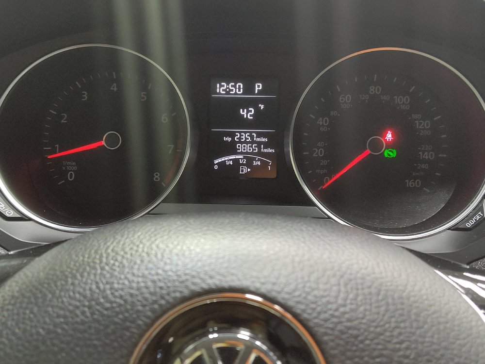 Used 2017 Volkswagen Jetta S image 23