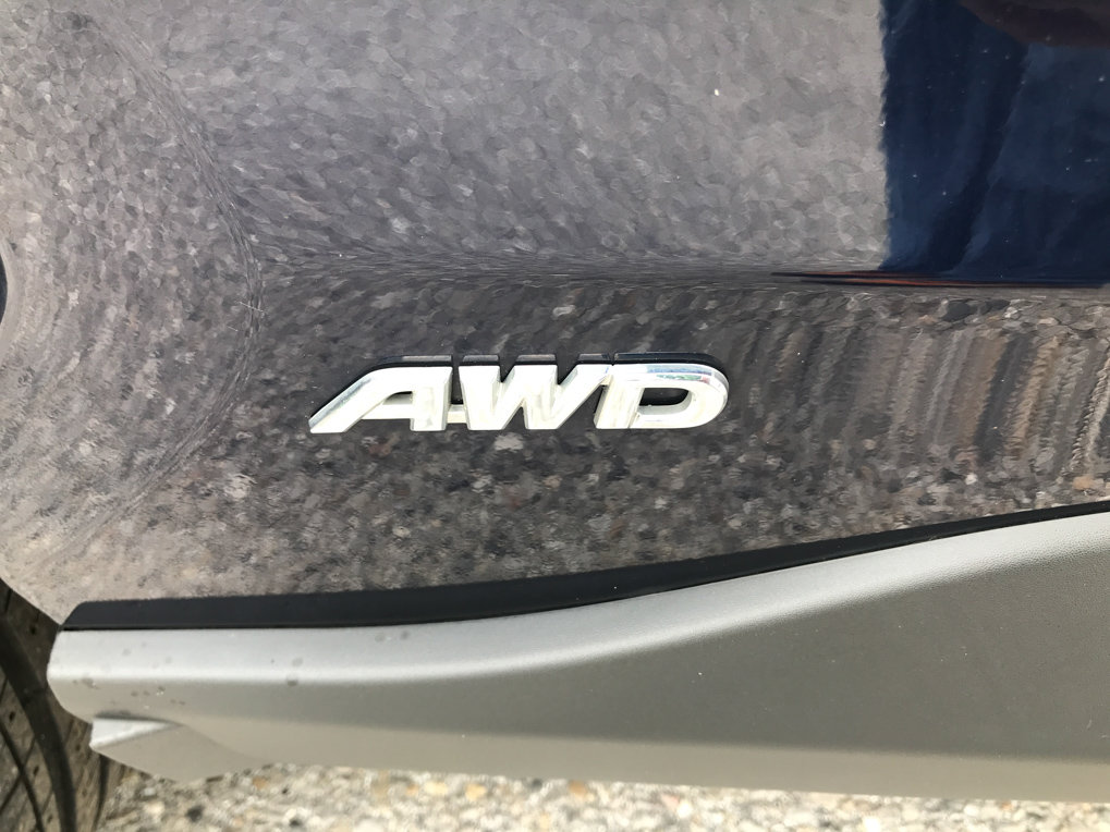 Used 2020 Toyota RAV4 Limited AWD/4WD image 10