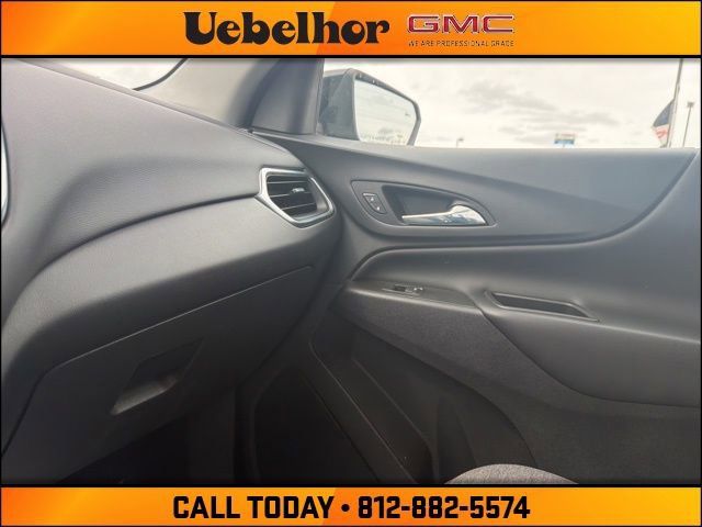 Used 2022 Chevrolet Equinox LT FWD image 32