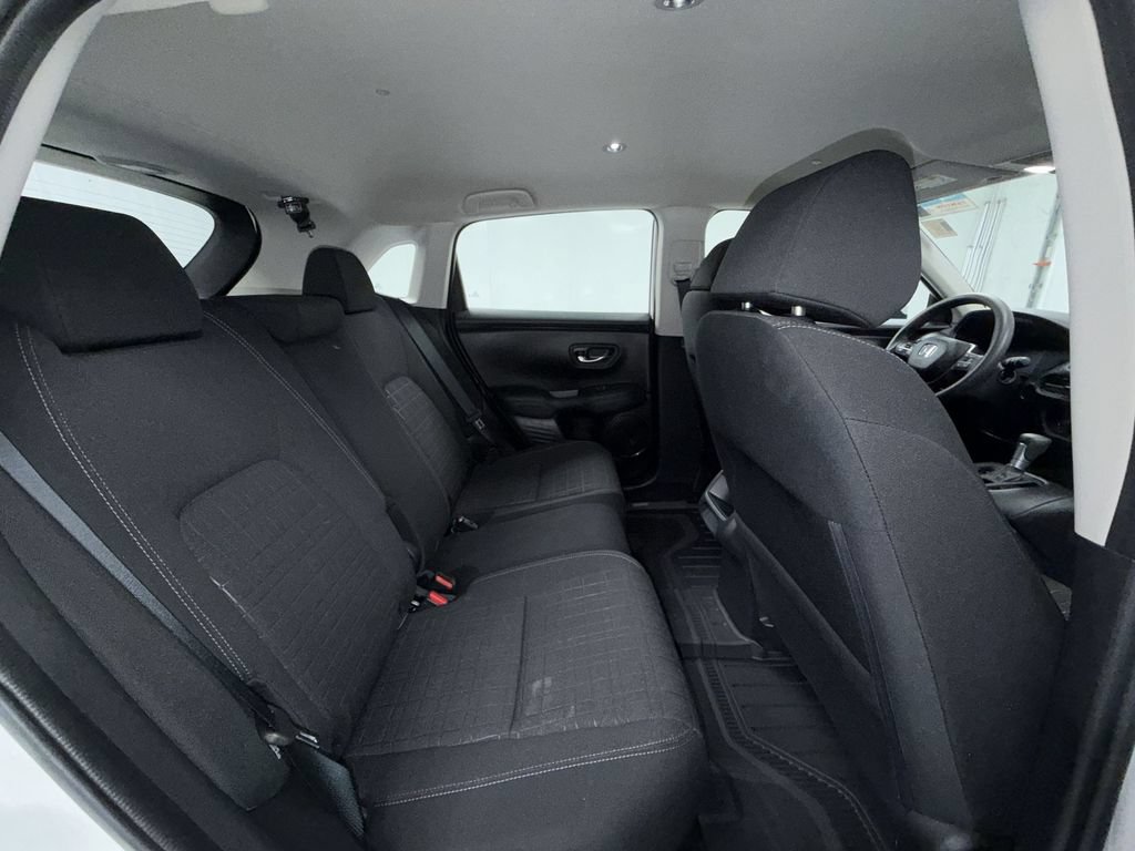 Used 2024 Honda HR-V LX image 17
