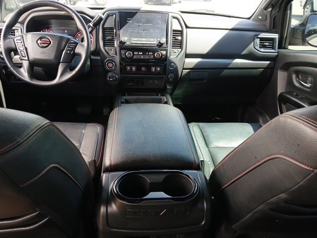 Used 2021 Nissan Titan PRO-4X w/ Pro-4x Convenience Package AWD/4WD image 17