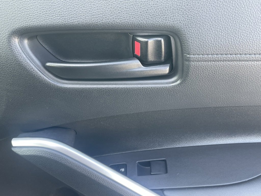 Used 2024 Toyota Corolla Cross LE image 13