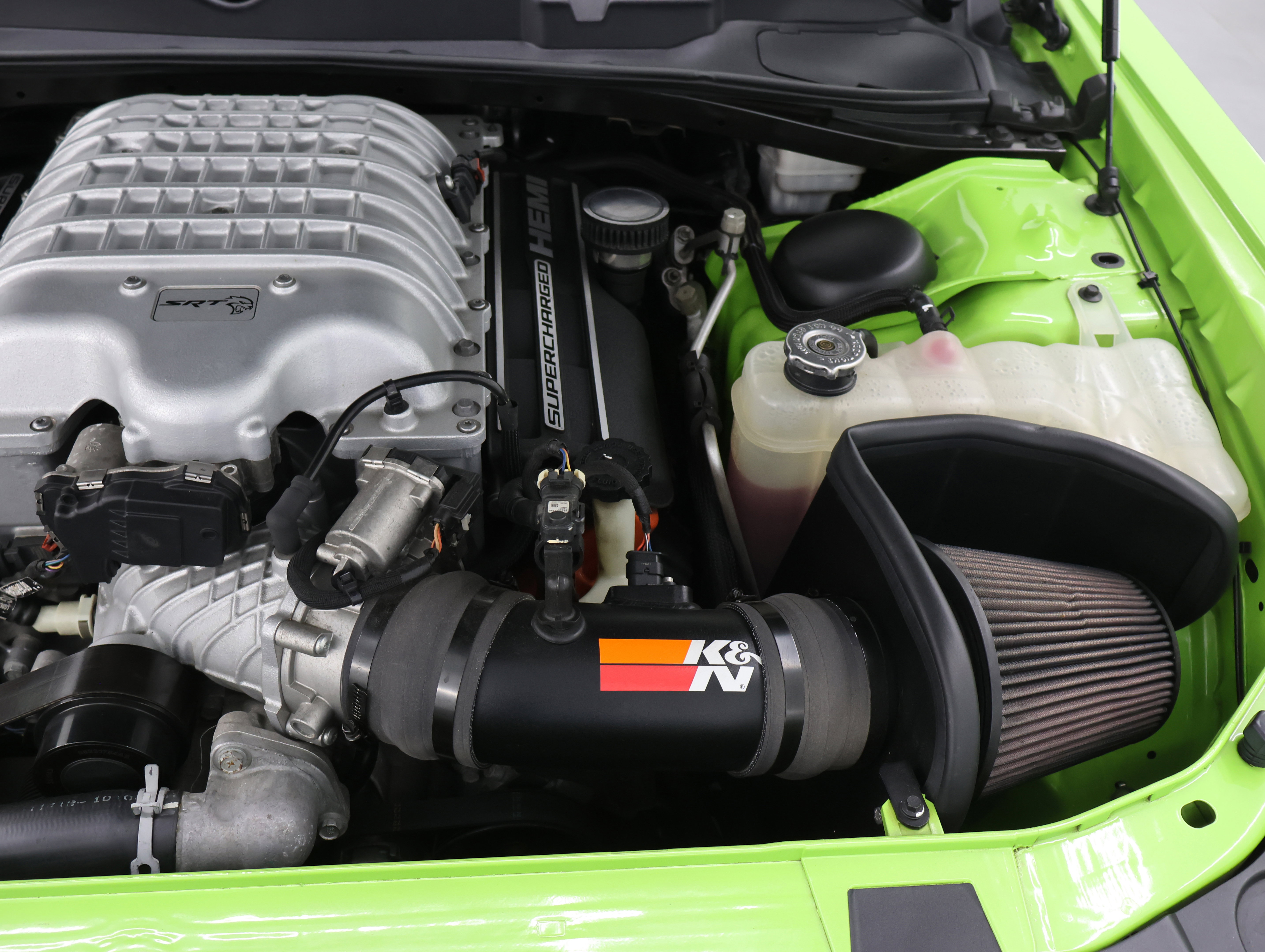 Used 2015 Dodge Challenger SRT Hellcat image 17