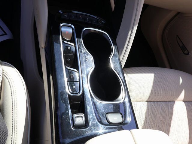 Certified 2022 Buick Envision Avenir w/ Technology Package II image 33