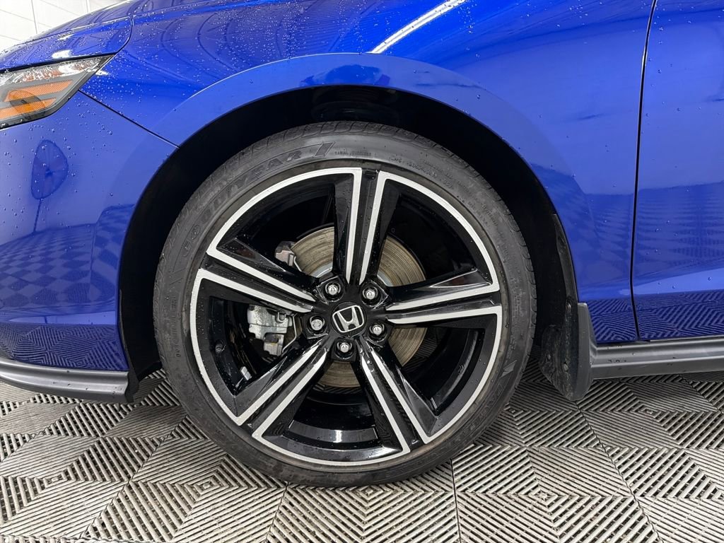 Used 2024 Honda Accord Sport image 13