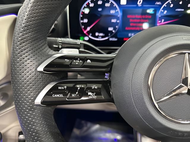 Used 2025 Mercedes-Benz CLE 300 4MATIC Cabriolet image 20