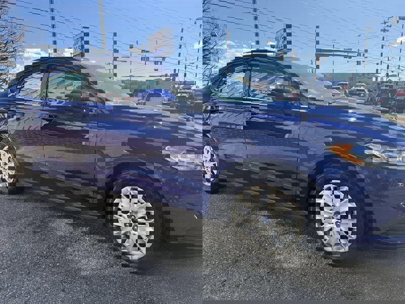 Used 2014 Ford Fusion S image 5