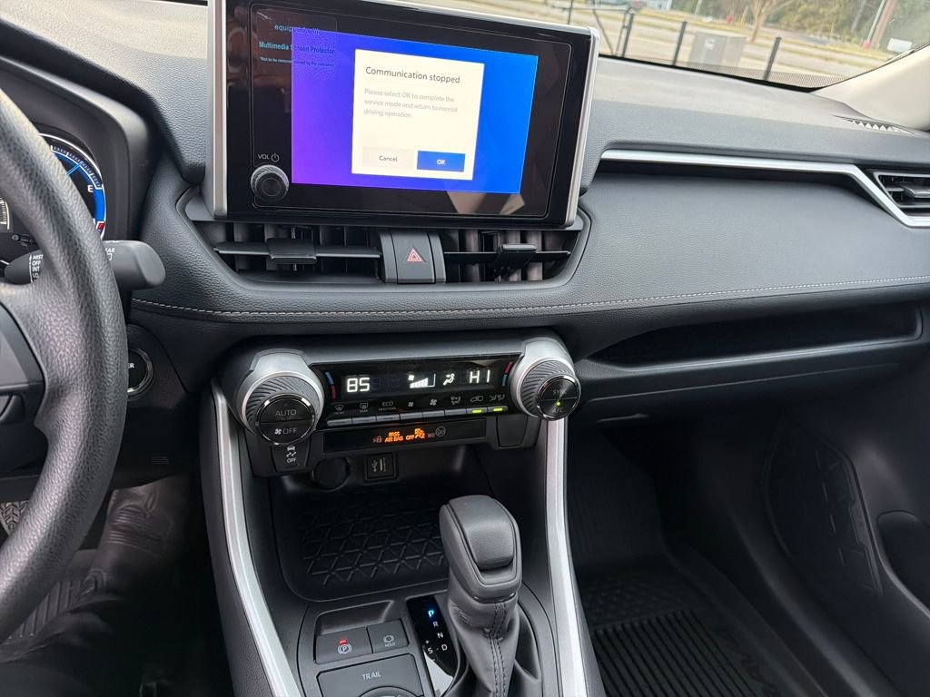 New 2025 Toyota RAV4 XLE image 16