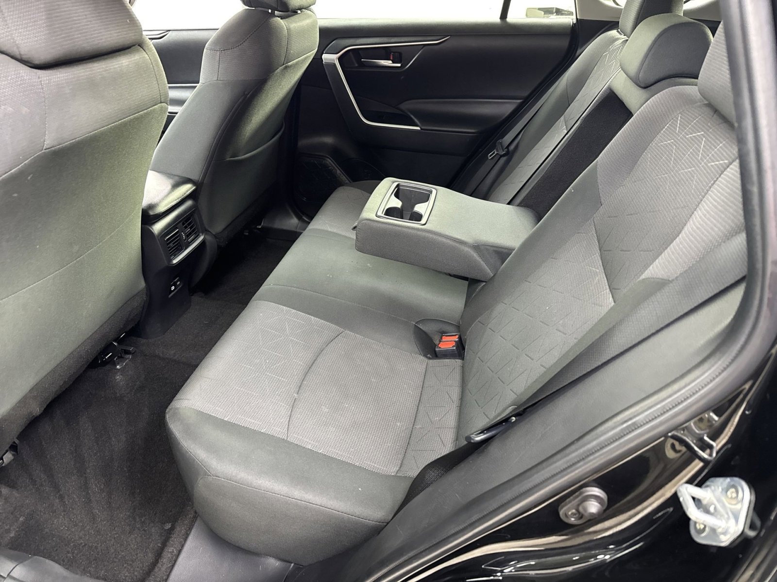 Used 2024 Toyota RAV4 XLE image 26