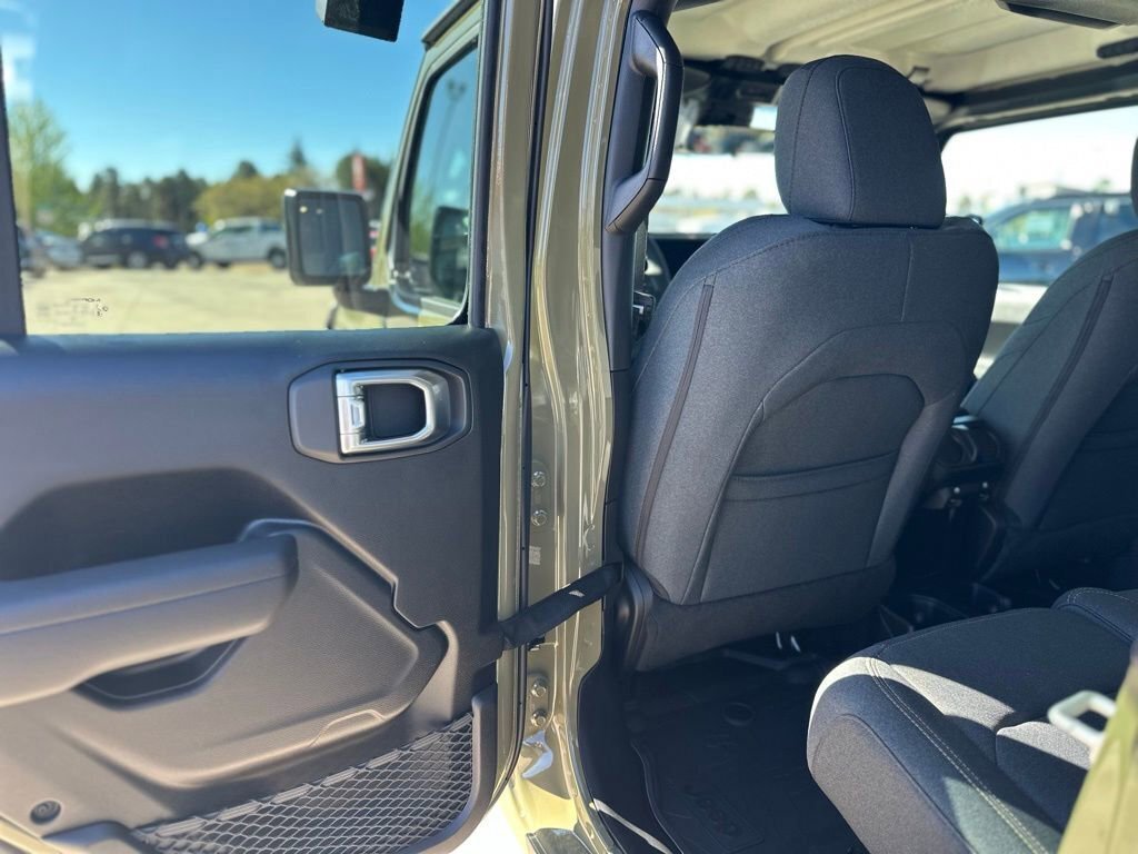 New 2026 Jeep Wrangler Sport S image 12