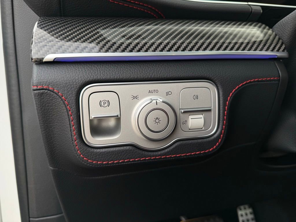 Used 2025 Mercedes-Benz GLE 53 AMG 4MATIC Coupe image 28