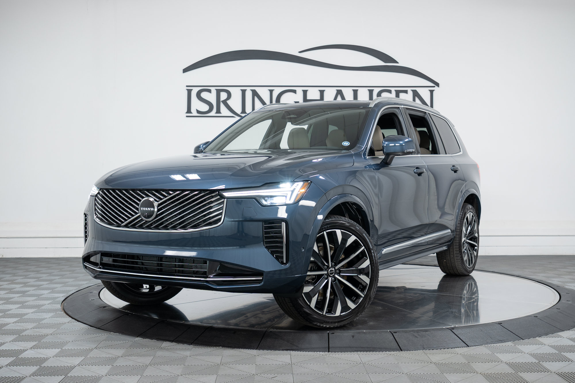 New 2026 Volvo XC90 B5 Plus w/ Protection Package AWD/4WD image 27