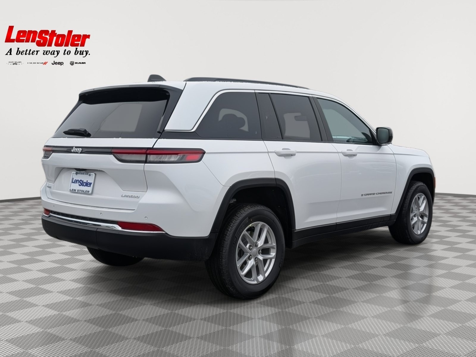 New 2026 Jeep Grand Cherokee Laredo AWD/4WD image 3