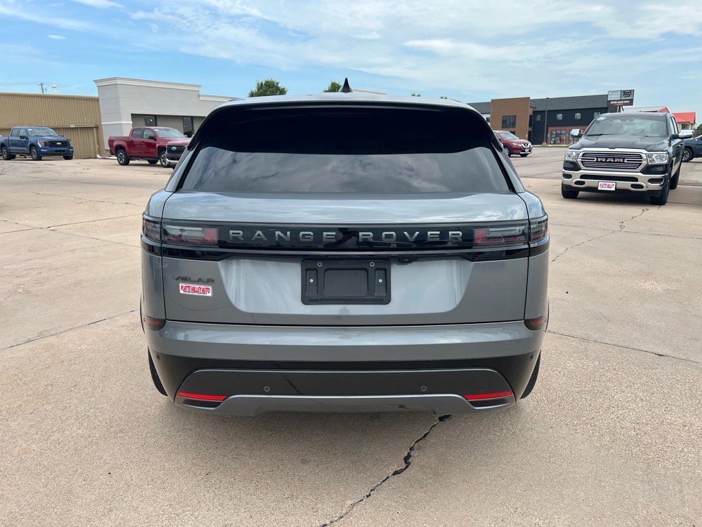 Used 2024 Land Rover Range Rover Velar Dynamic HSE image 7