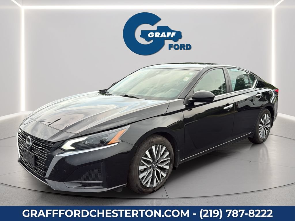 Used 2024 Nissan Altima 2.5 SV w/ SV Premium Package FWD image 12