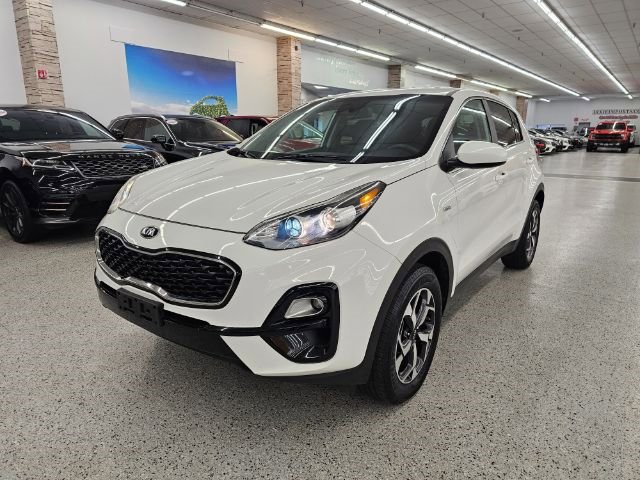 Used 2020 Kia Sportage LX image 1