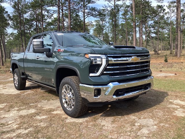 New 2026 Chevrolet Silverado 2500 LTZ w/ LTZ Premium Package image 6