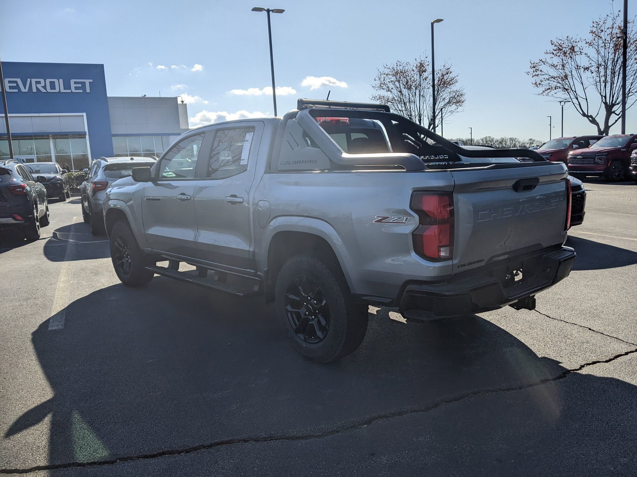New 2025 Chevrolet Colorado Z71 w/ Midnight Edition image 6