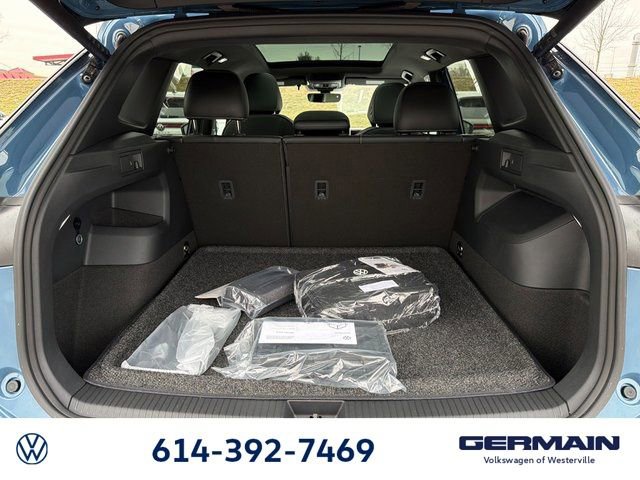 New 2026 Volkswagen Tiguan SE R-Line AWD/4WD image 16