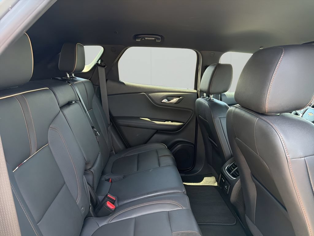 Used 2023 Chevrolet Blazer Premier AWD/4WD image 16