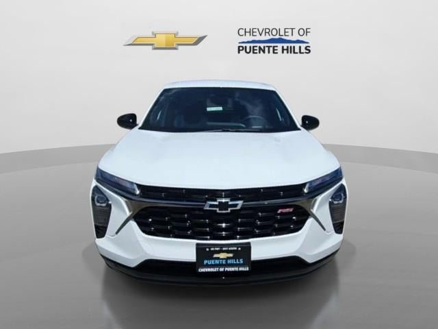New 2026 Chevrolet Trax RS w/ Driver Confidence Package FWD image 3