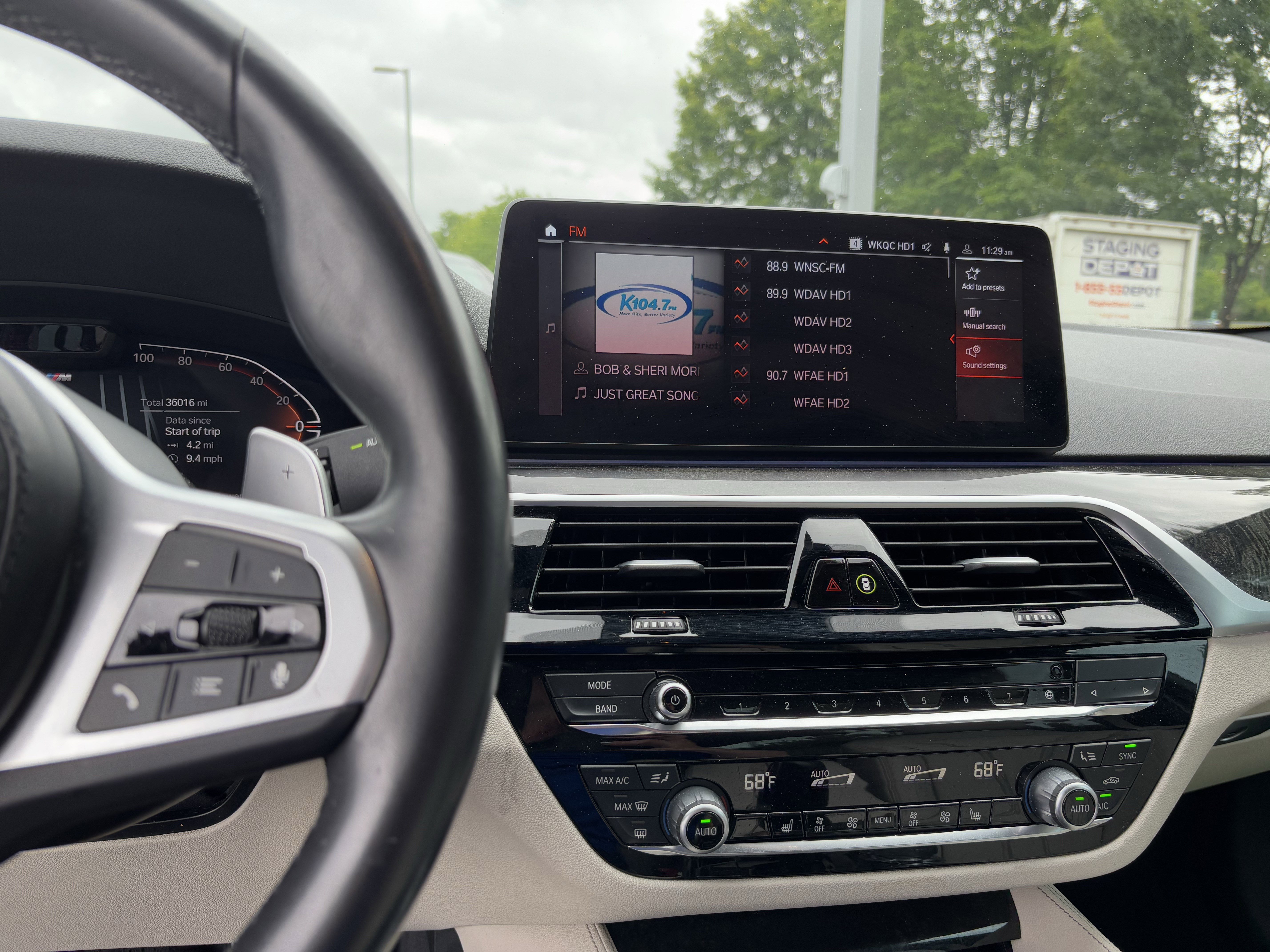 Certified 2023 BMW 540i w/ M Sport Package RWD image 18