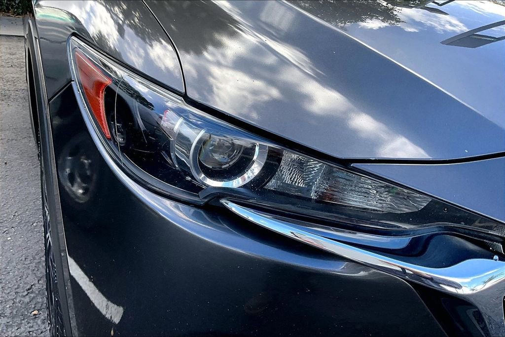 Used 2018 MAZDA CX-5 Touring image 26