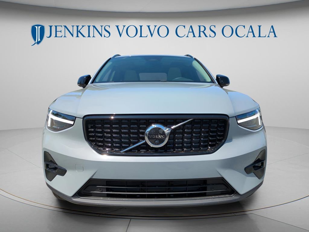 New 2026 Volvo XC40 B5 Ultra w/ Protection Package Premier AWD/4WD image 8