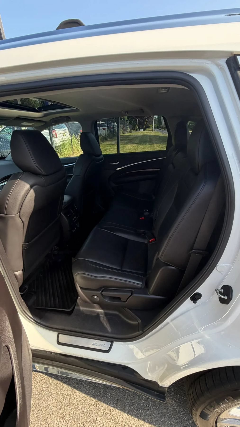 Used 2018 Acura MDX SH-AWD w/ Technology Package image 19
