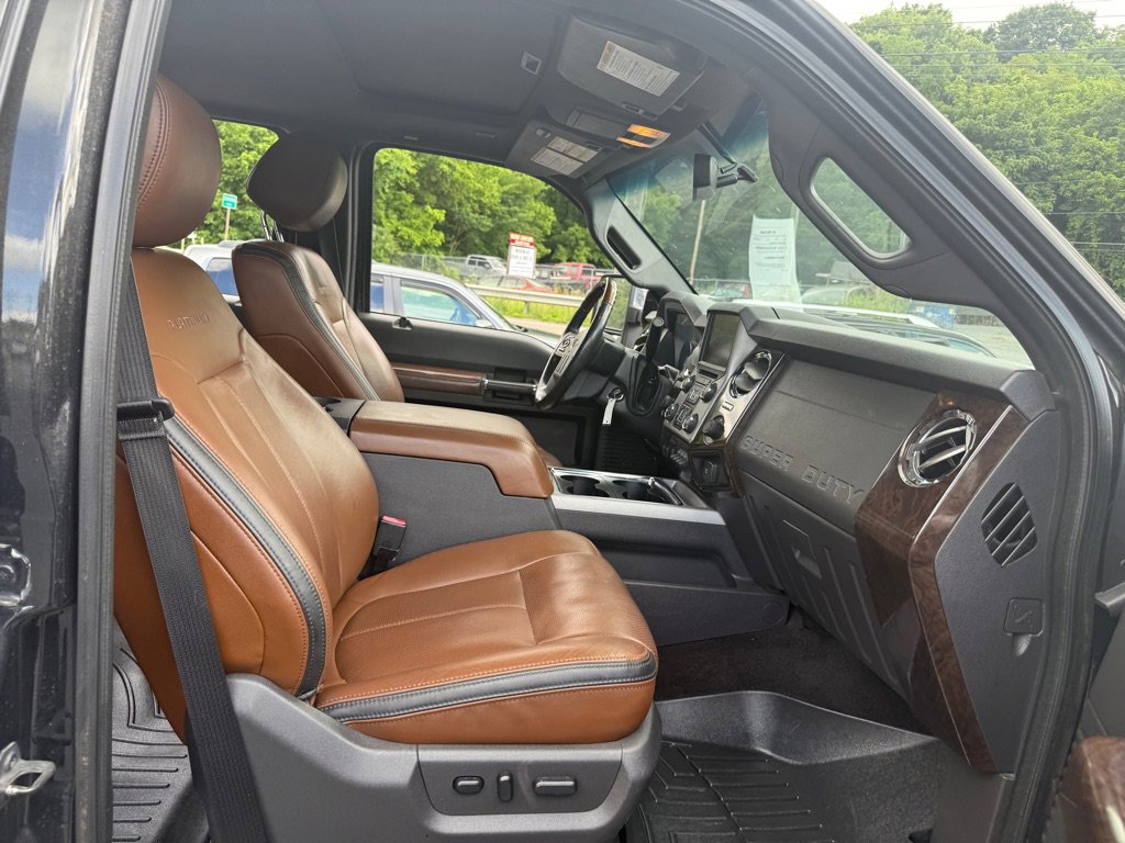 Used 2015 Ford F250 Platinum w/ FX4 Off-Road Package image 62