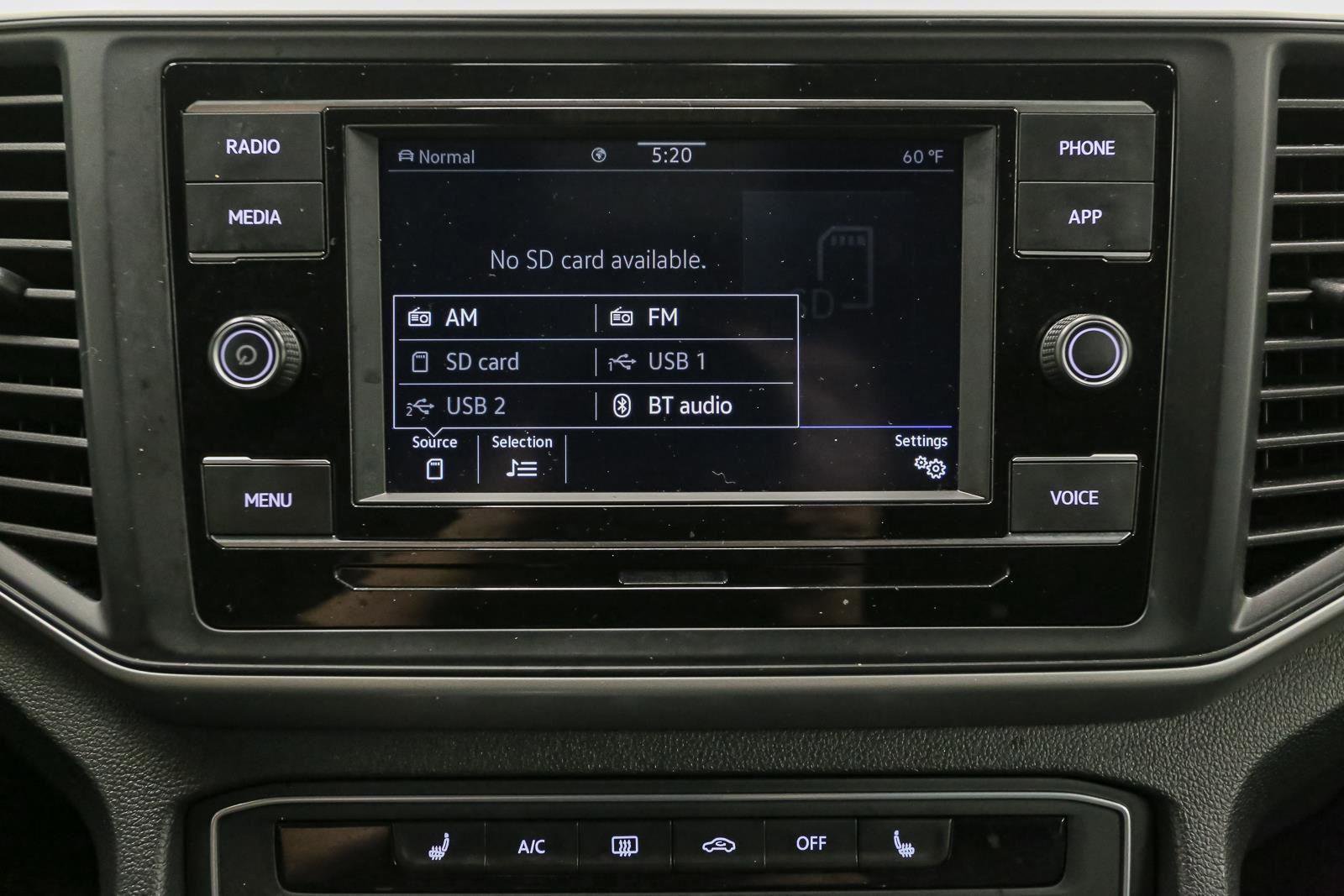 Certified 2023 Volkswagen Atlas Cross Sport SE image 29