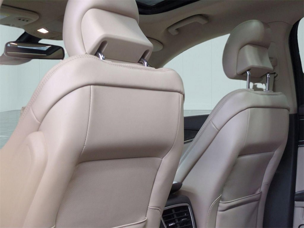 Used 2016 Lincoln MKX Reserve w/ Climate Package image 28