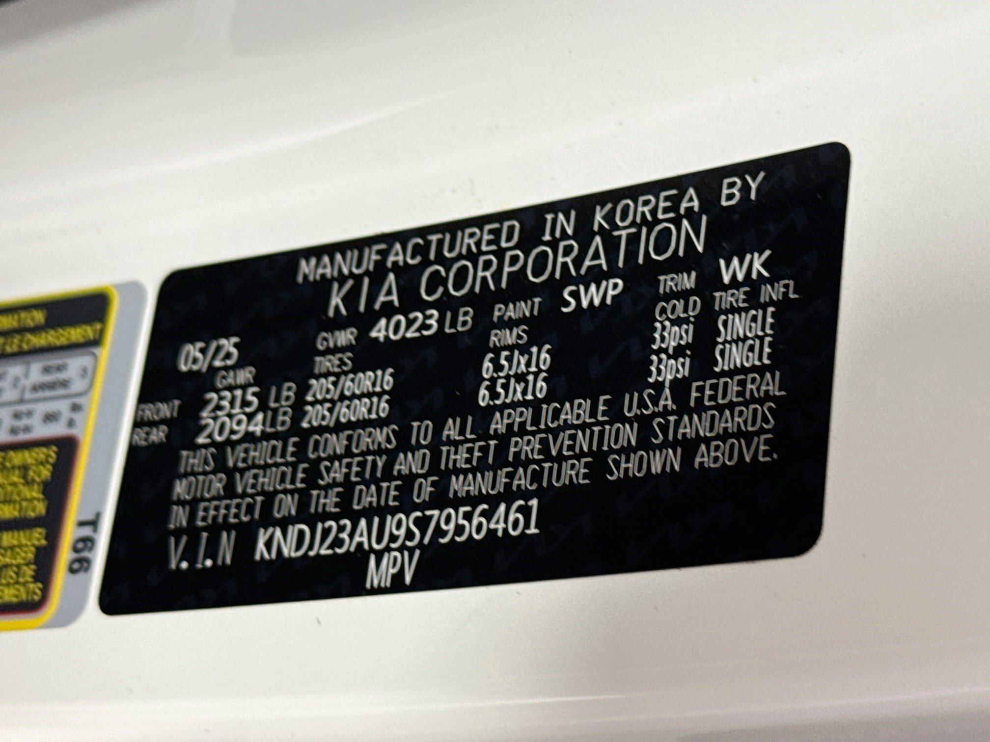 Used 2025 Kia Soul LX FWD image 39