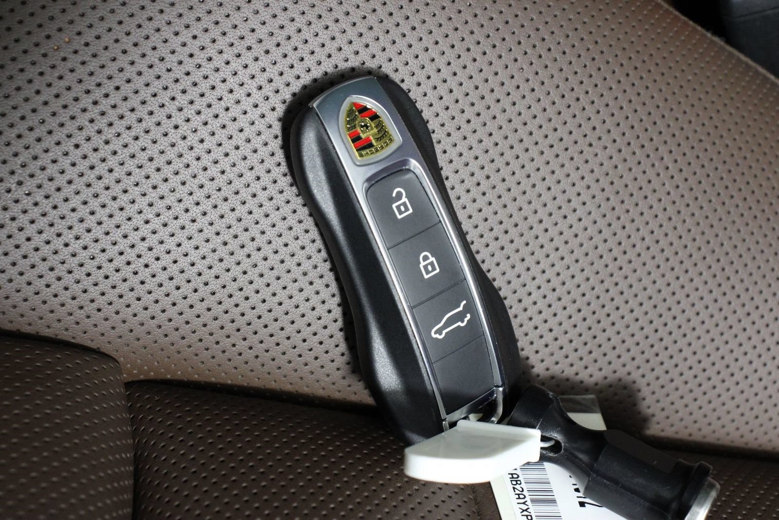 Certified 2023 Porsche Cayenne S AWD/4WD image 34