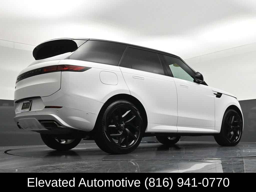 Used 2024 Land Rover Range Rover Sport Dynamic SE AWD/4WD image 33