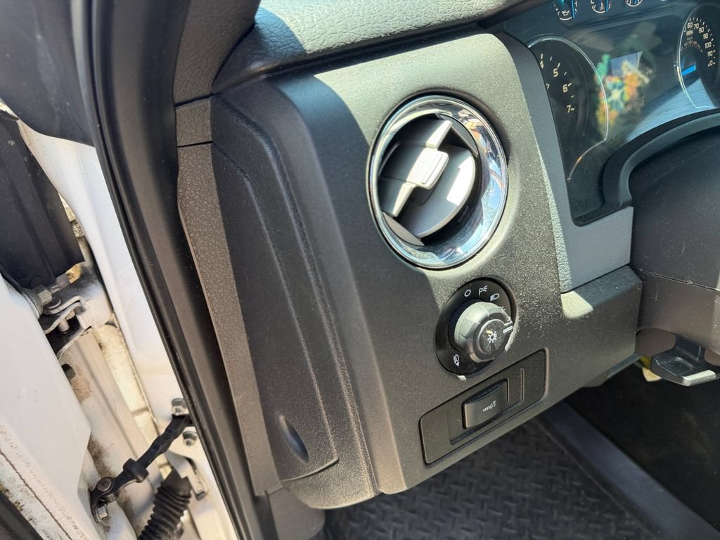 Used 2014 Ford F150 XLT w/ Trailer Tow Package AWD/4WD image 14