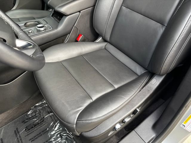 Certified 2025 Cadillac XT4 Premium Luxury image 11