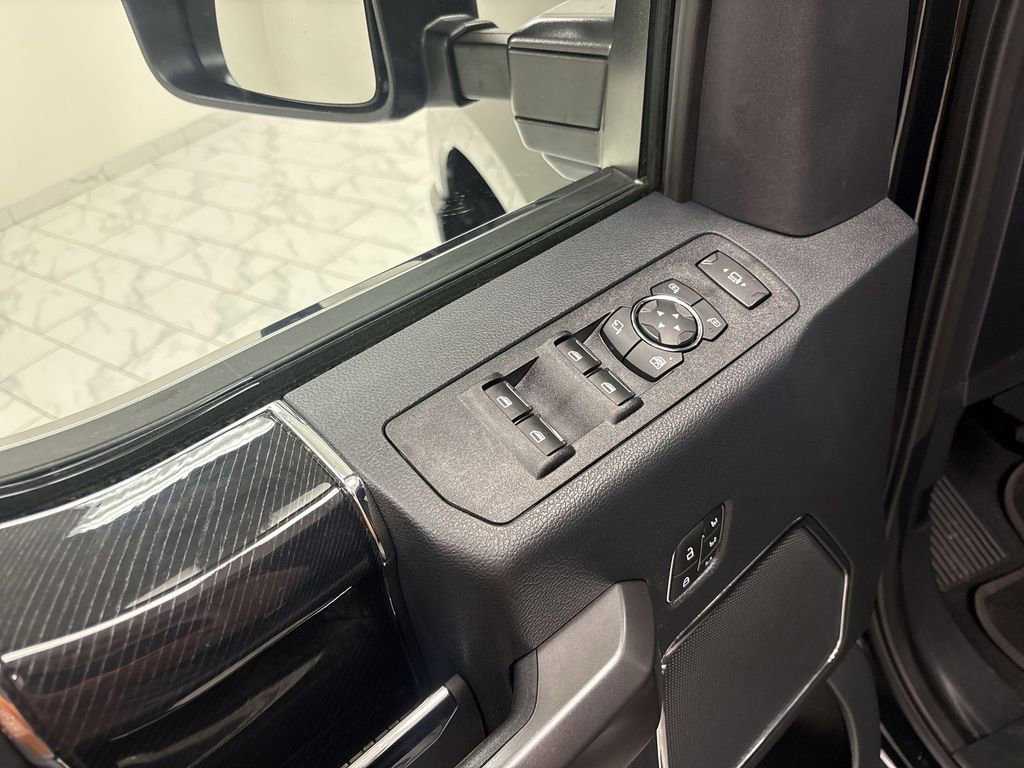 Used 2022 Ford F250 Platinum w/ FX4 Off-Road Package AWD/4WD image 24