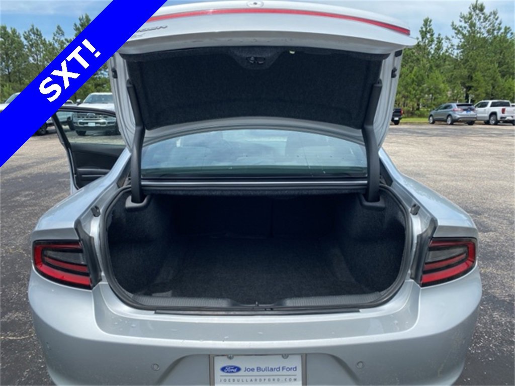 Used 2023 Dodge Charger SXT image 18